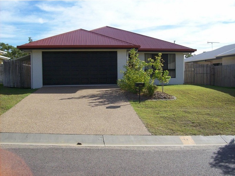 23 PALOMAR COURT, Mount Louisa QLD 4814