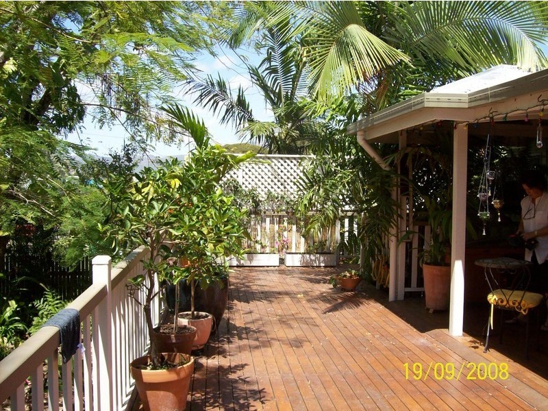 3 LOMAX STREET, Hermit Park QLD 4812