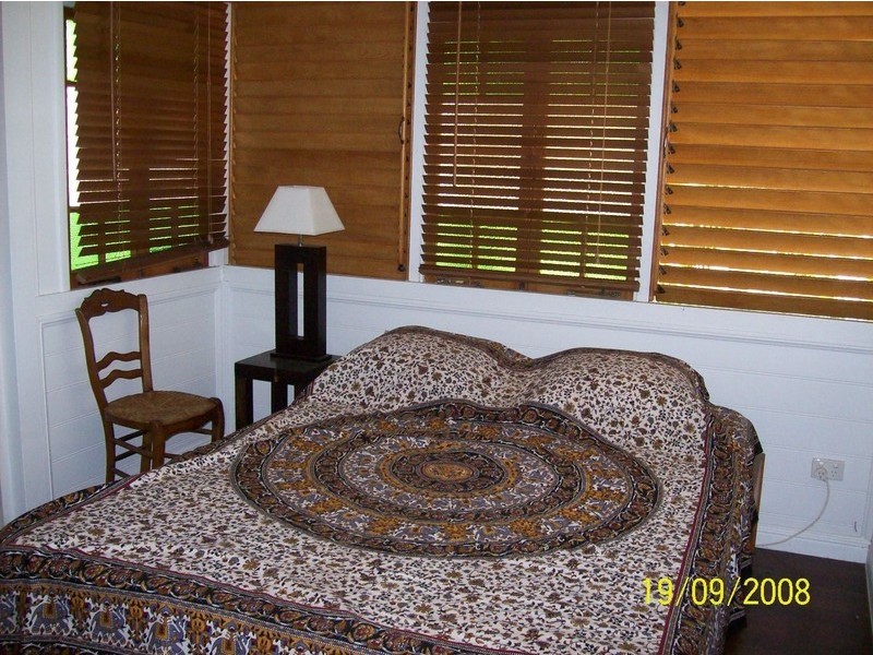 3 LOMAX STREET, Hermit Park QLD 4812