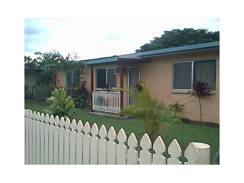 10 JABIRU AVENUE, Condon QLD 4815