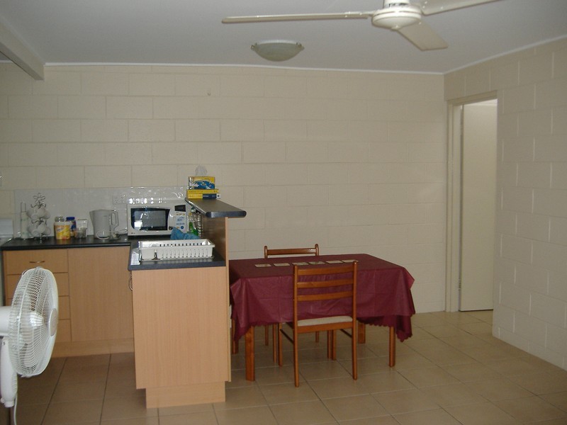 2/54 PERCY STREET, West End QLD 4101