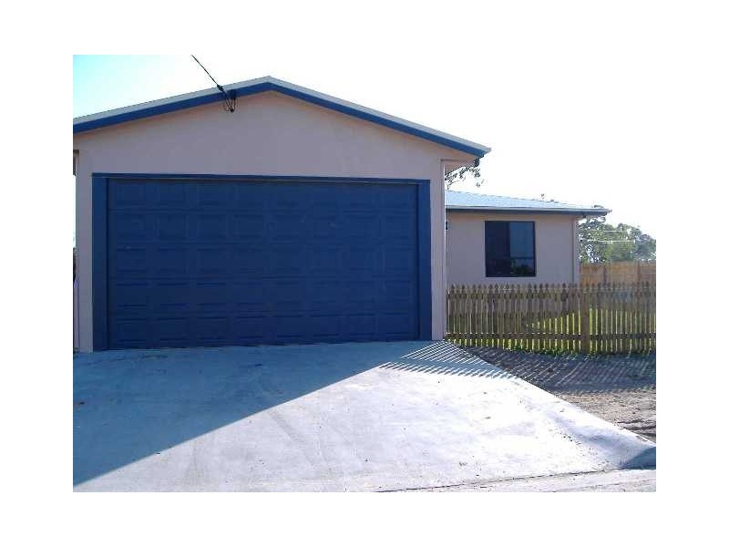 4  SIMONSEN COURT, Kelso QLD 4815