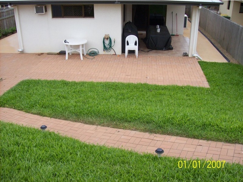 50 RIVERBEND DRIVE, Douglas QLD 4354