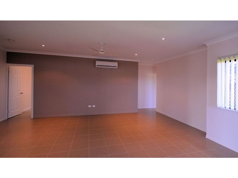 7 COORABIN STREET, Douglas QLD 4354