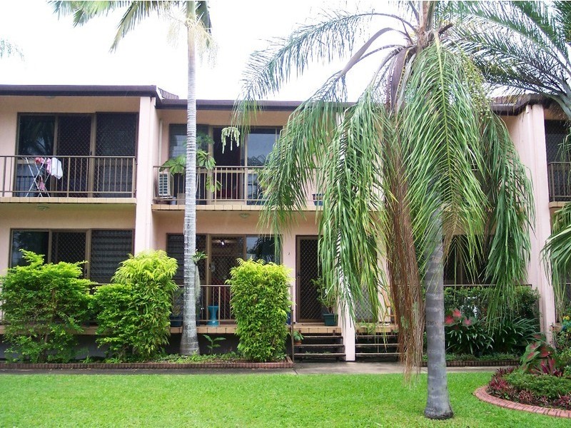 6/25 ROBERTS STREET, Hermit Park QLD 4812