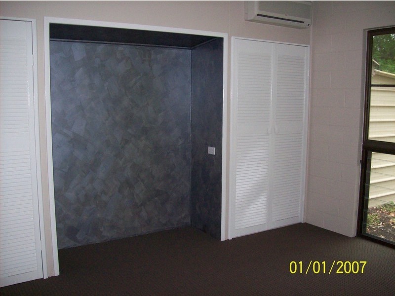 17 DUGGEN DRIVE, Alligator Creek QLD 4816