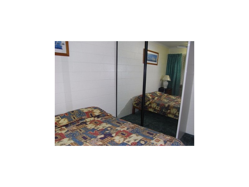 1/115 Eyre Street, North Ward QLD 4810