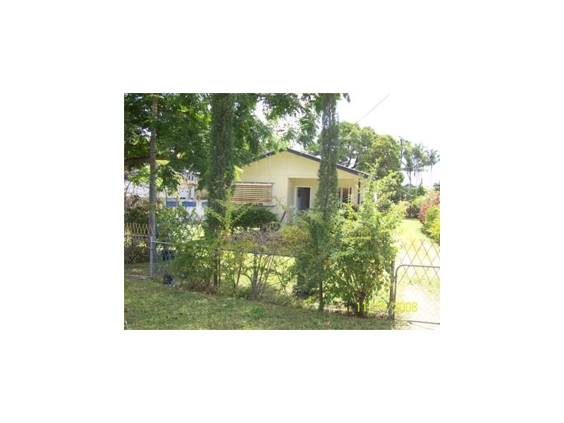 21 West Street, Mundingburra QLD 4812