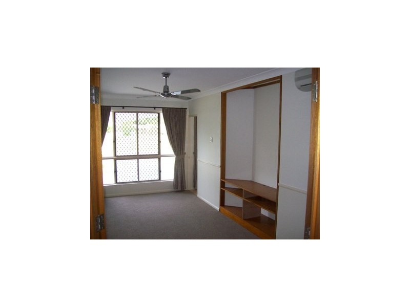 15 Amanda Avenue, Rasmussen QLD 4815