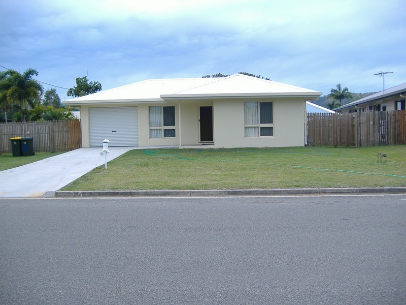 14 LAWRENCE STREET, Kelso QLD 4815