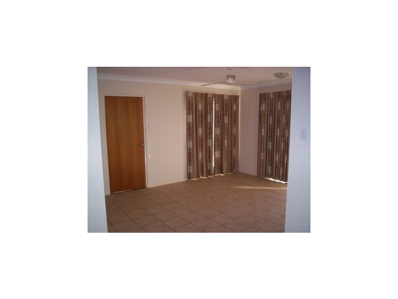 14 LAWRENCE STREET, Kelso QLD 4815