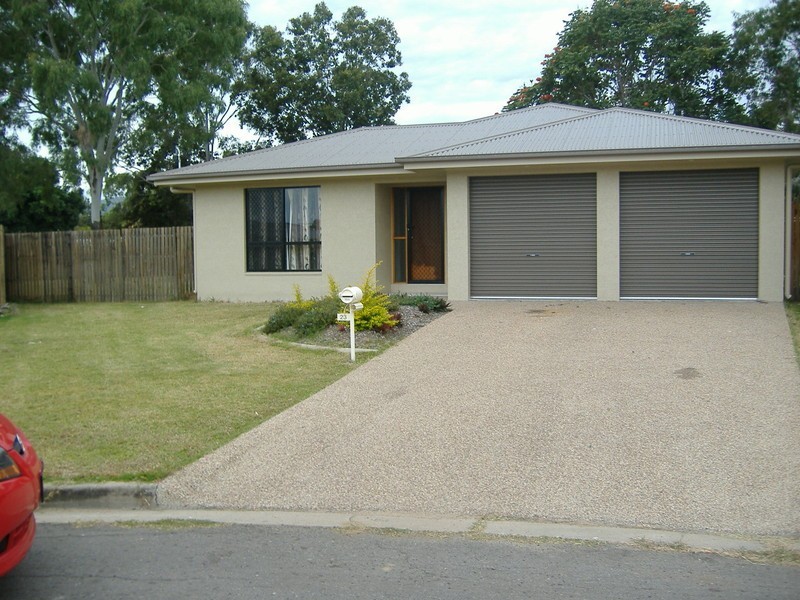 23 SIMONSEN COURT, Kelso QLD 4815