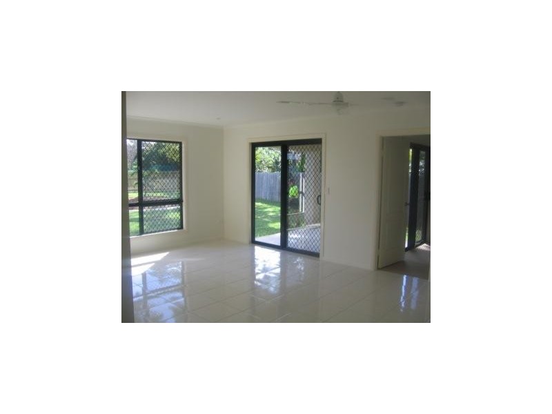 23 SIMONSEN COURT, Kelso QLD 4815