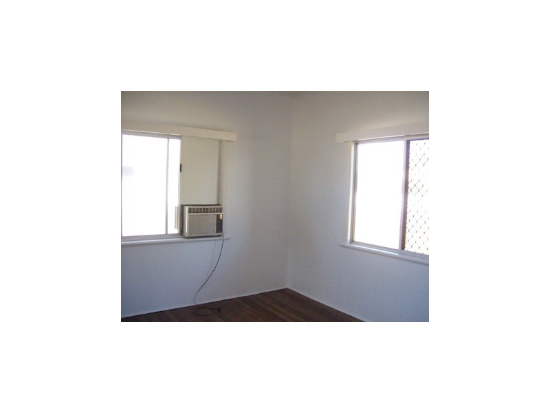 29 SWALES STREET, Mundingburra QLD 4812