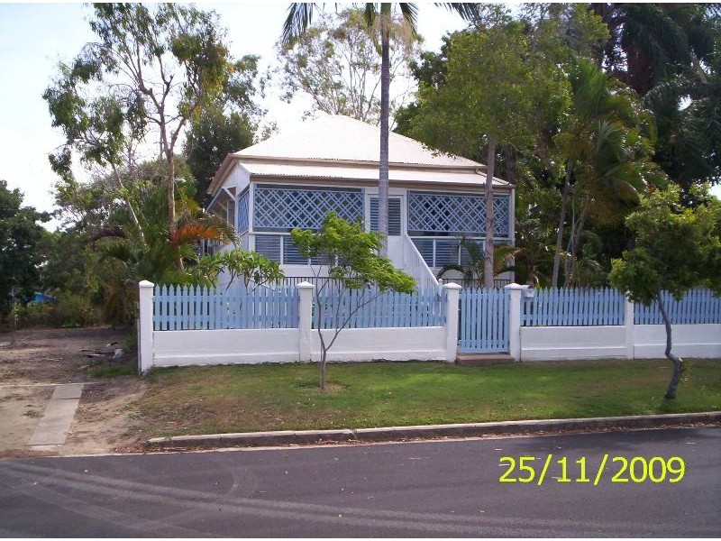 12 Summerfield Street, Hermit Park QLD 4812