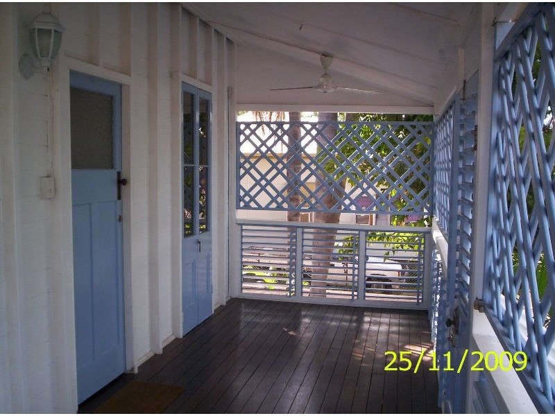 12 Summerfield Street, Hermit Park QLD 4812