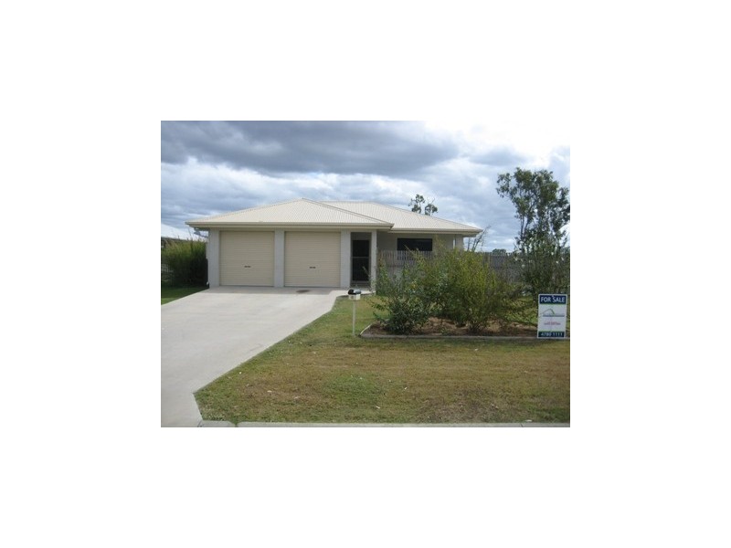 8 Crista Crt, Kelso QLD 4815
