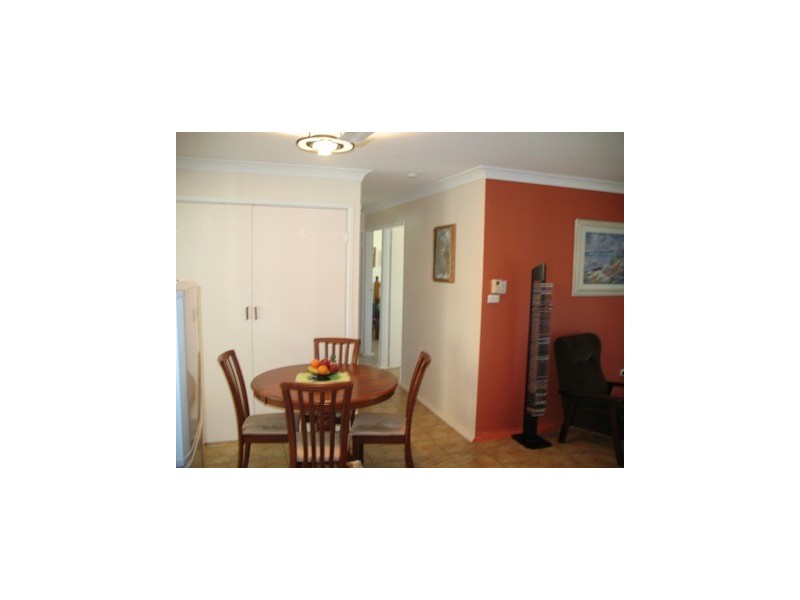 10  Tait Street, Kelso QLD 4815