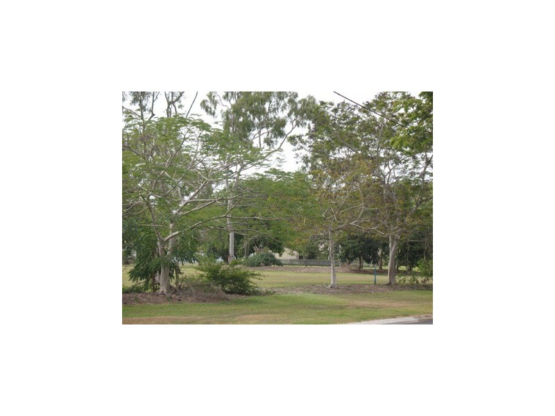 53  Glenrock Drive, Rasmussen QLD 4815