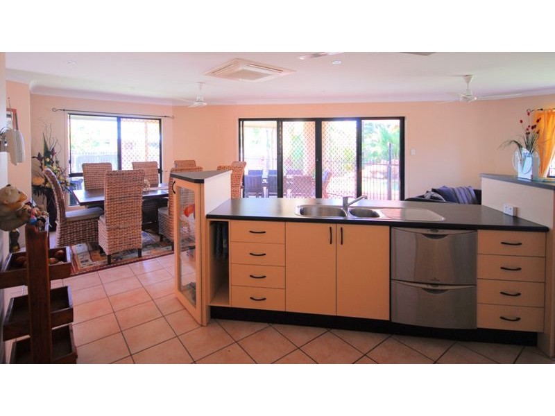 1 Delano Way, Kirwan QLD 4817