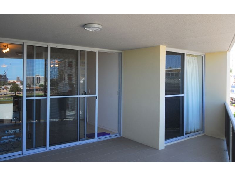 29/8-32 Stanley Street, Townsville City QLD 4810