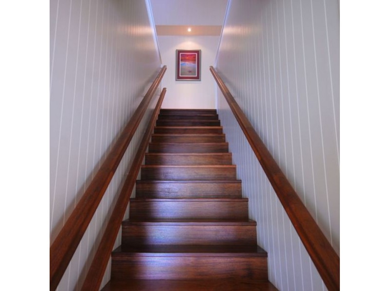 25 Princes Road, Hyde Park QLD 4812