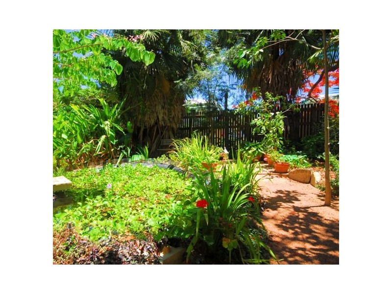 26 Sturges Street, Hermit Park QLD 4812