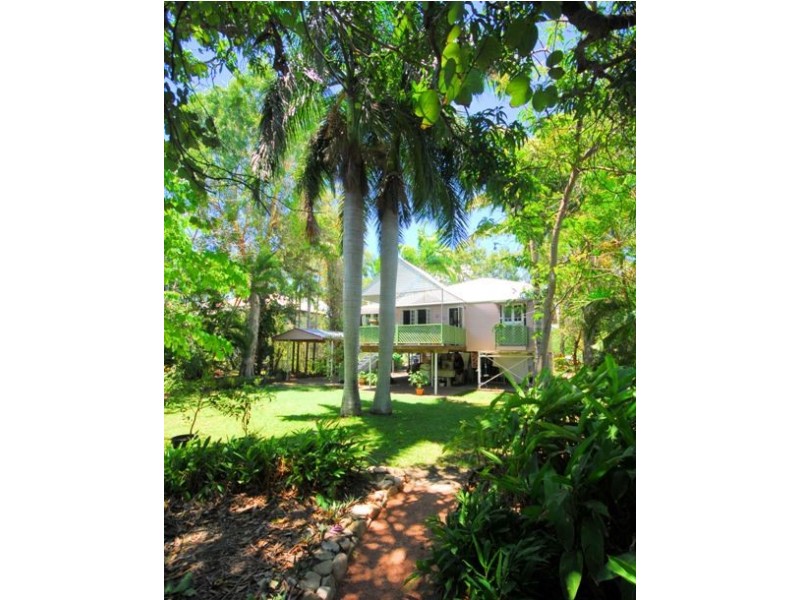 26 Sturges Street, Hermit Park QLD 4812