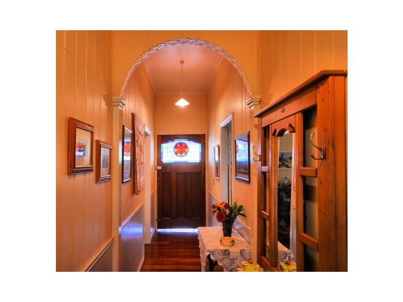 26 Sturges Street, Hermit Park QLD 4812