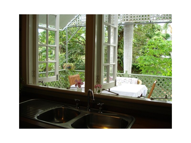 26 Sturges Street, Hermit Park QLD 4812