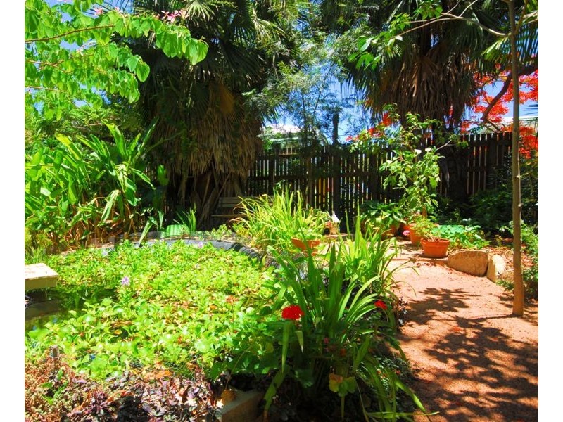 26 Sturges Street, Hermit Park QLD 4812