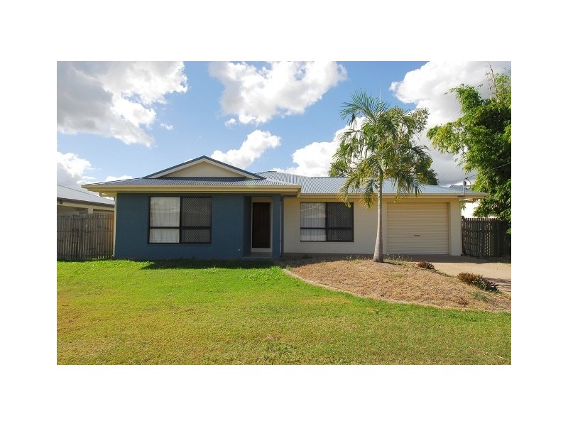 3 Simonsen Court, Kelso QLD 4815