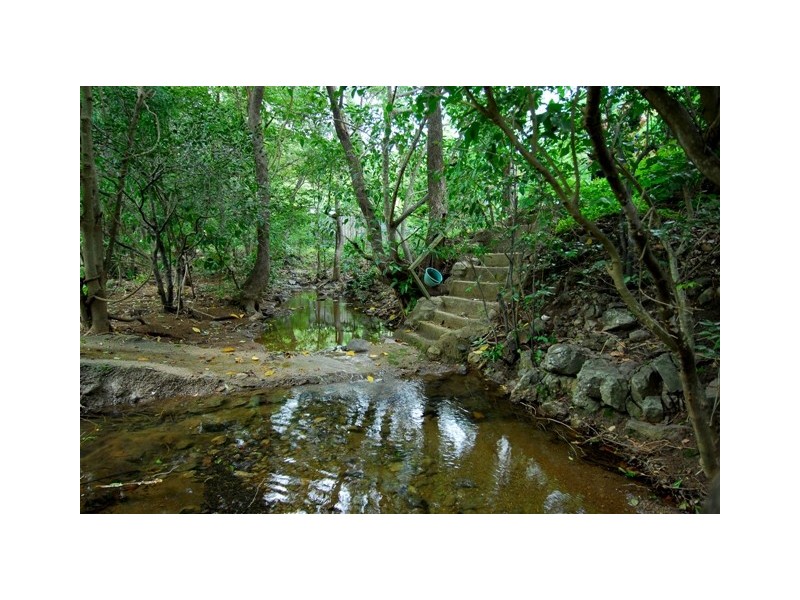 48 Mount Elliott, Alligator Creek QLD 4816