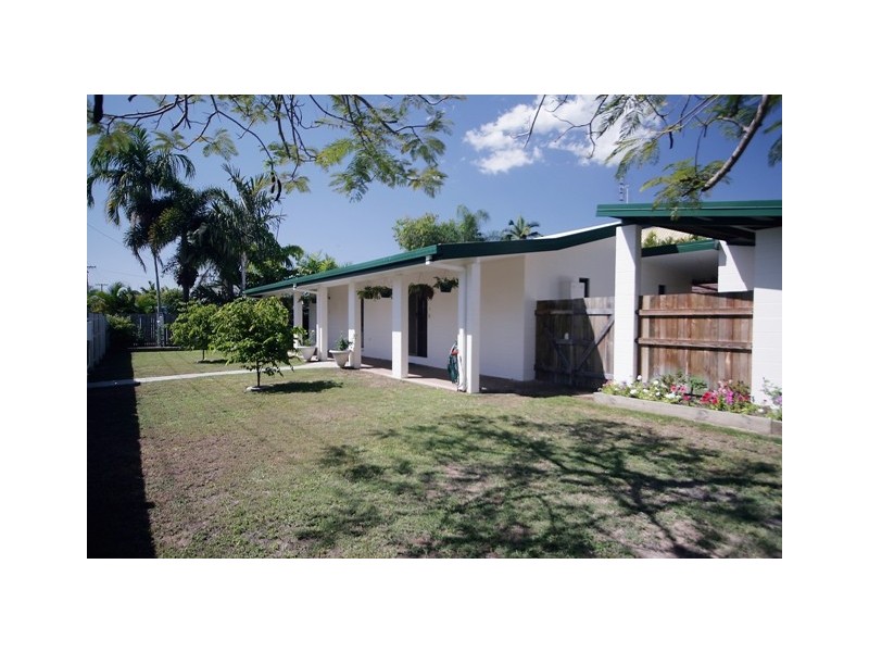 20 Jennifer Street, Kelso QLD 4815