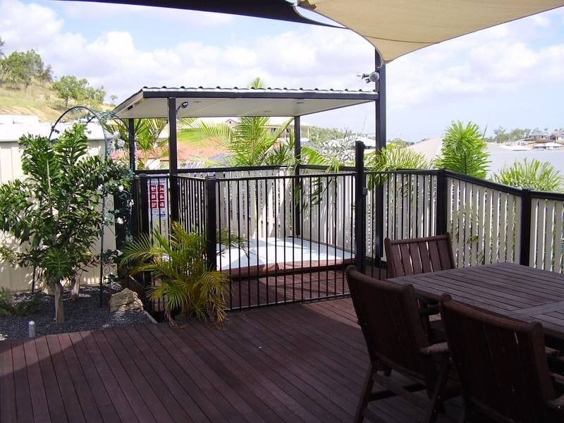 Mount Louisa QLD 4814