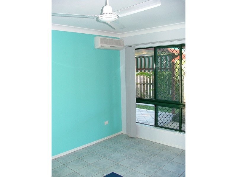 11 Mirada Court, Kirwan QLD 4817