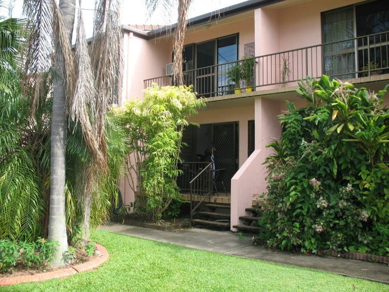 6/25 Roberts Street, Hermit Park QLD 4812