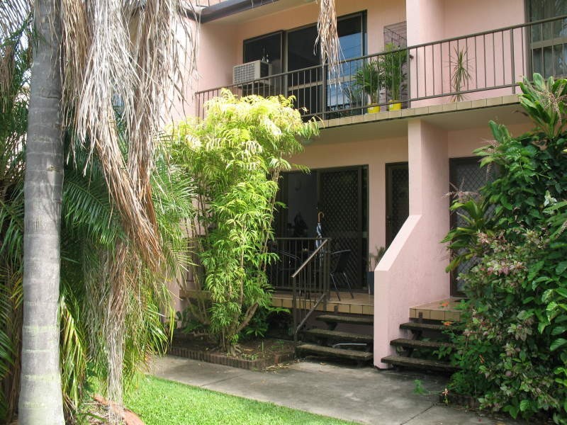 6/25 Roberts Street, Hermit Park QLD 4812