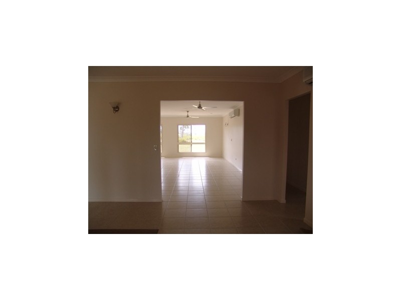 2 Chatham Ct. Rupertswood, Rupertswood QLD 4817