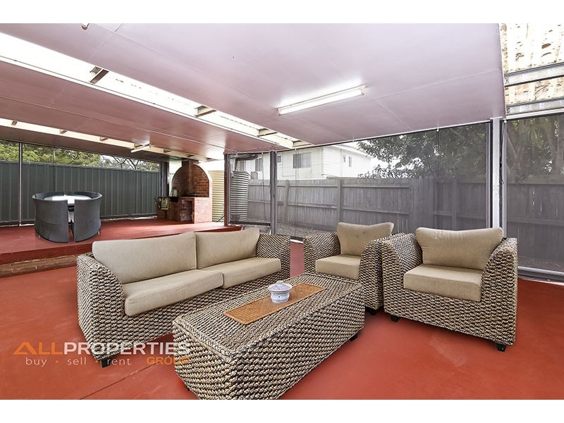 20 Blackton Street, Logan Central QLD 4114