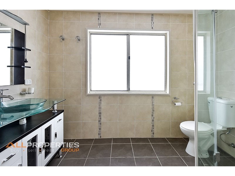 20 Blackton Street, Logan Central QLD 4114