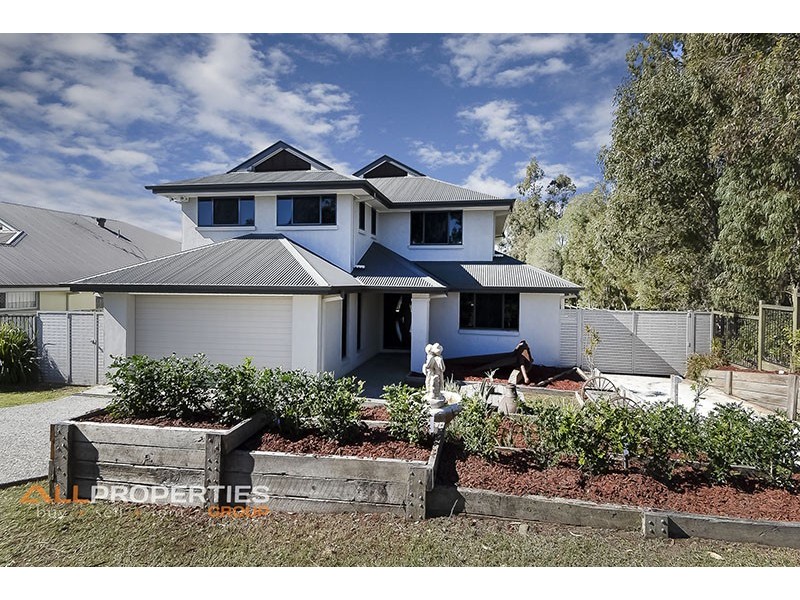 64 Lauradale Crescent, Ormeau QLD 4208