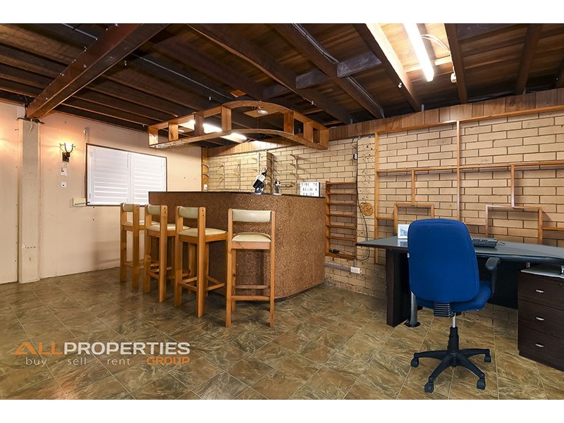 36 Paperbark Street, Crestmead QLD 4132