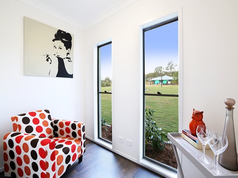 16 Equine Estate, South Maclean QLD 4280