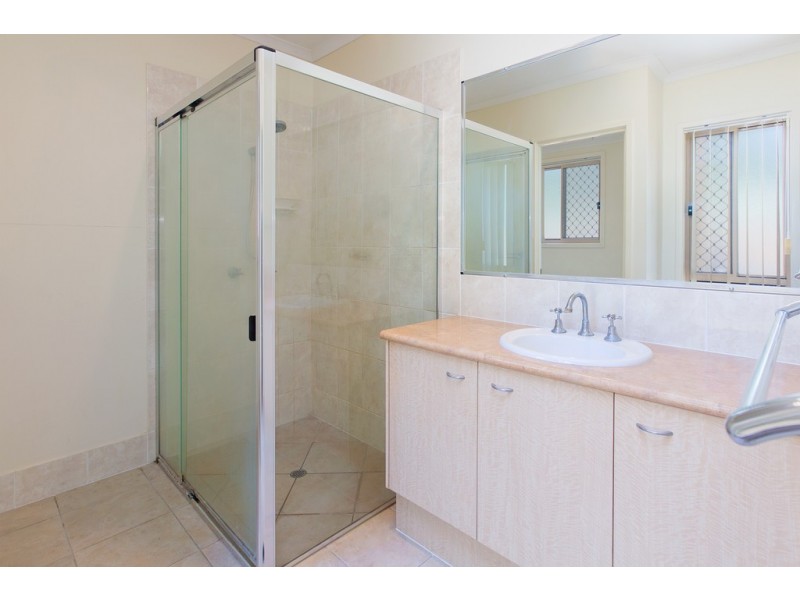 136 Baaring Drive, Karana Downs QLD 4306