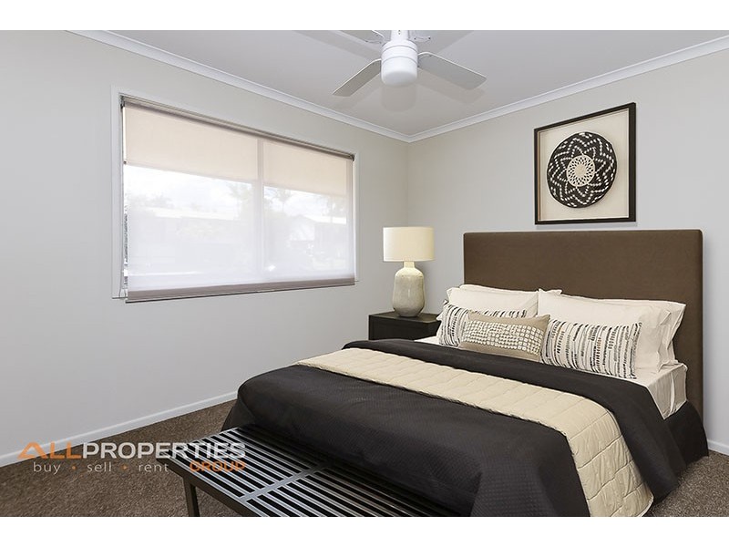 117 Waratah Drive, Crestmead QLD 4132