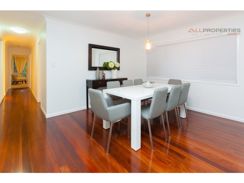21 Kimba Street, Chapel Hill QLD 4069