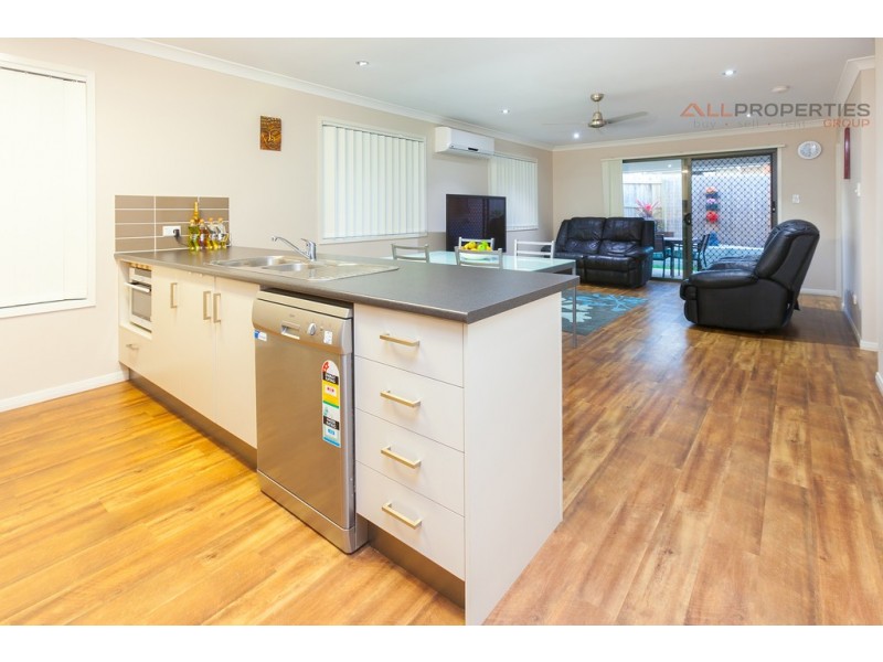 102 Darlington Dve, Yarrabilba QLD 4207