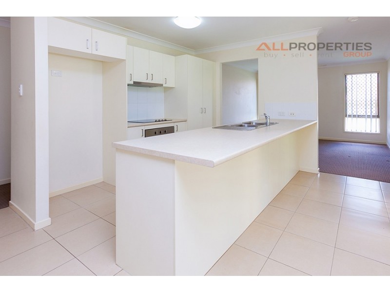 20 Dily Street, Hillcrest QLD 4118