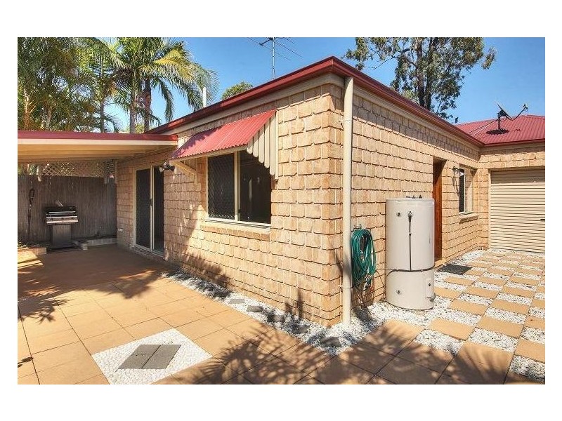 6 Moran Crescent, Forest Lake QLD 4078